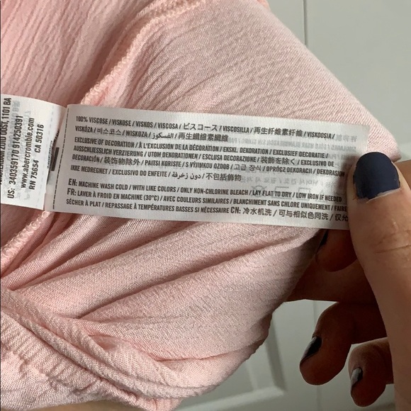 Off the Shoulder Cropped Shirt - Picture 6 of 6